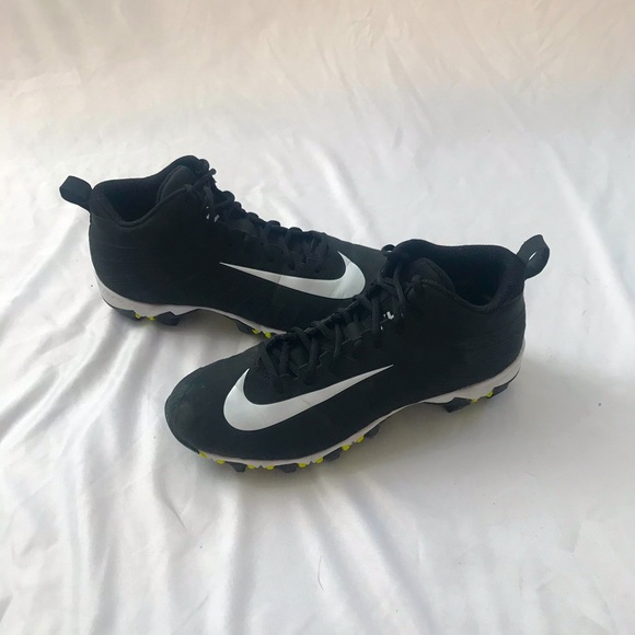 Nike Shoes - Nike Football Cleats